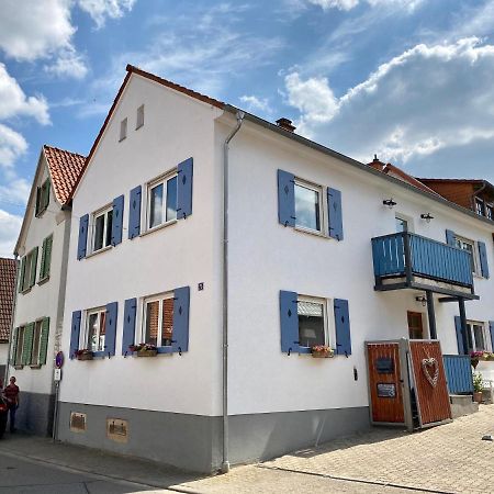 Gaestehaus Sellemols Ferienwohnung Kuefer Heuchelheim-Klingen Exterior foto
